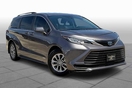 2021 Toyota Sienna LE