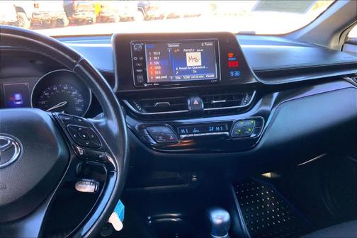 2018 Toyota C-HR XLE