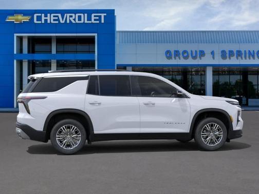 White 2026 Chevrolet Traverse LT