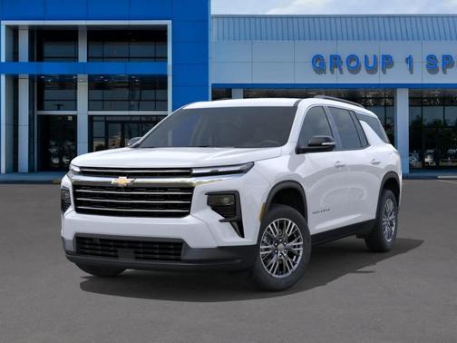White 2026 Chevrolet Traverse LT