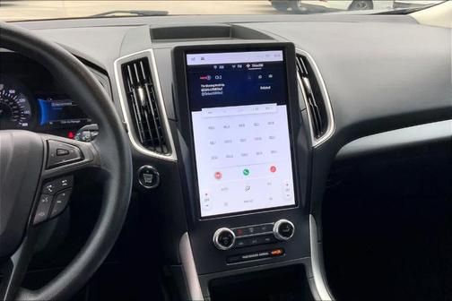 Carbonized Gray Metallic 2024 Ford Edge SE