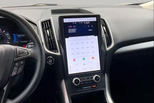 Carbonized Gray Metallic 2024 Ford Edge SE