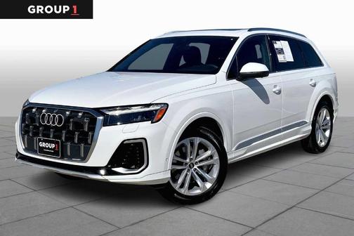 2025 Audi Q7 55 Premium Plus