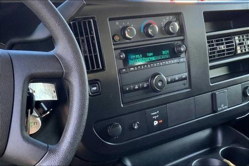 2024 Chevrolet Express 2500 Work Van