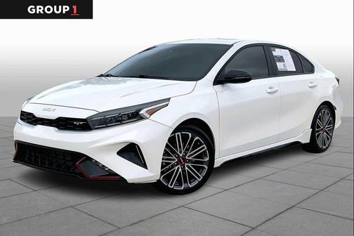 Snow White Pearl 2023 Kia Forte GT