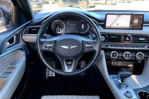 2023 Genesis G70 2.0T