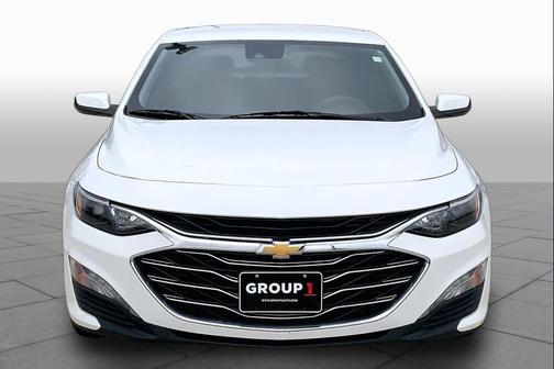 Summit White 2023 Chevrolet Malibu LT