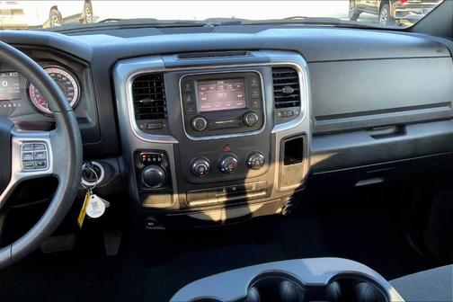 2024 RAM 1500 Classic SLT
