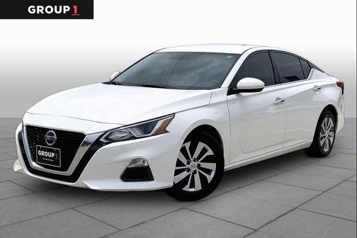 Glacier White 2020 Nissan Altima 2.5 S