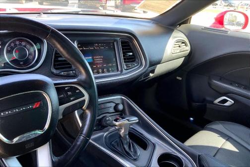 2015 Dodge Challenger R/T Plus