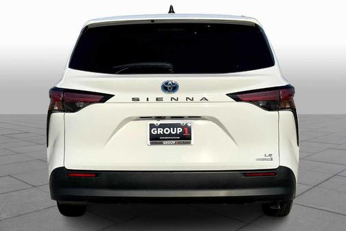 2021 Toyota Sienna LE