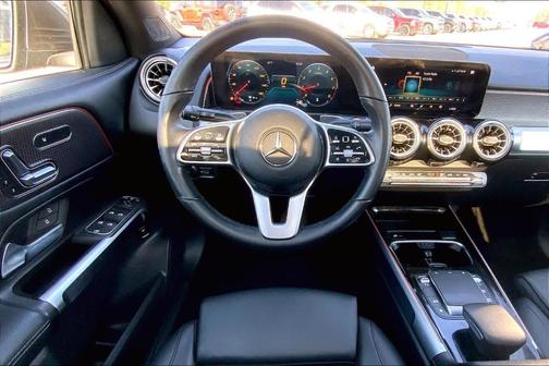 2022 Mercedes-Benz GLB 250 Base 4MATIC