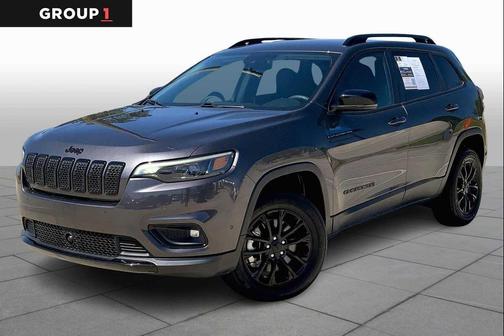 Granite Crystal Clearcoat Metallic 2023 Jeep Cherokee Altitude Lux