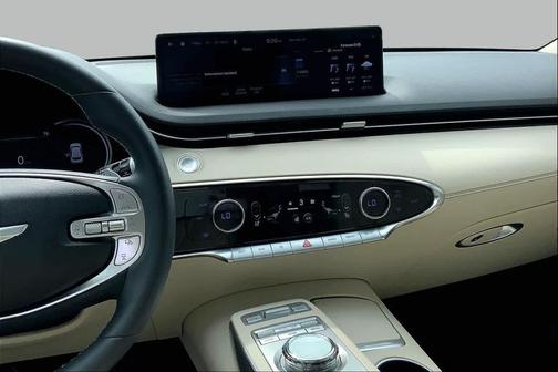 Alta White 2025 Genesis GV70 2.5T AWD