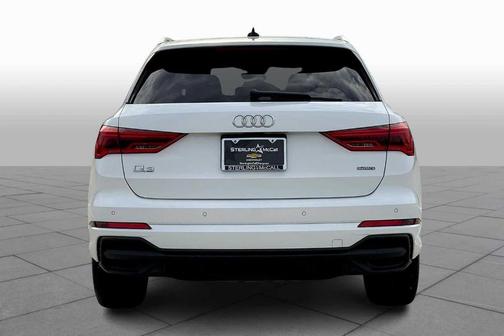 2023 Audi Q3 45 S line Premium