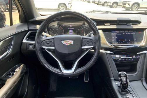 2022 Cadillac XT6 Sport AWD