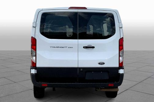 2024 Ford Transit-250