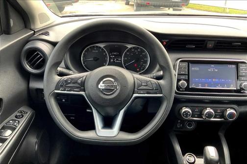 2021 Nissan Kicks S