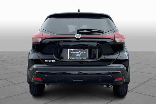 2021 Nissan Kicks S