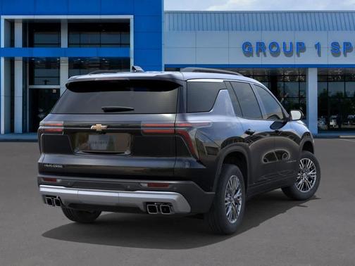 Black 2026 Chevrolet Traverse LT