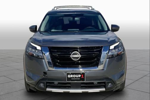 Gun Metallic 2022 Nissan Pathfinder SL 2WD