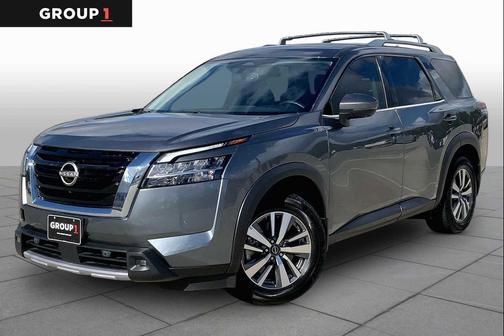 Gun Metallic 2022 Nissan Pathfinder SL 2WD