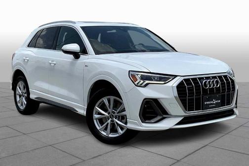 2023 Audi Q3 45 S line Premium