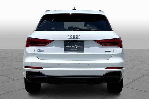 2023 Audi Q3 45 S line Premium