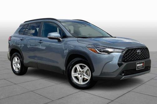 2024 Toyota Corolla Cross LE