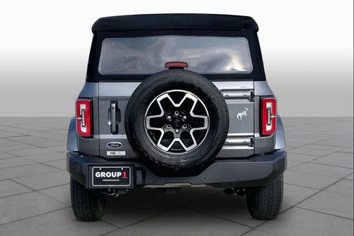 Carbonized Gray Metallic 2023 Ford Bronco Outer Banks
