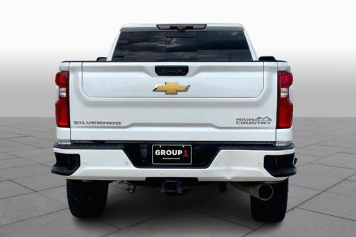 2022 Chevrolet Silverado 2500 High Country