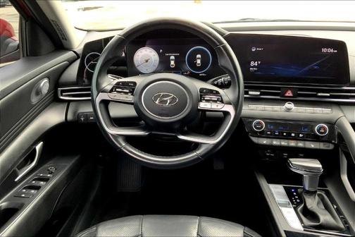 2022 Hyundai ELANTRA Limited
