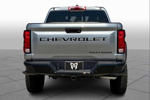 Sterling Gray Metallic 2025 Chevrolet Colorado Trail Boss