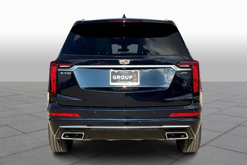 2022 Cadillac XT6 Premium Luxury FWD