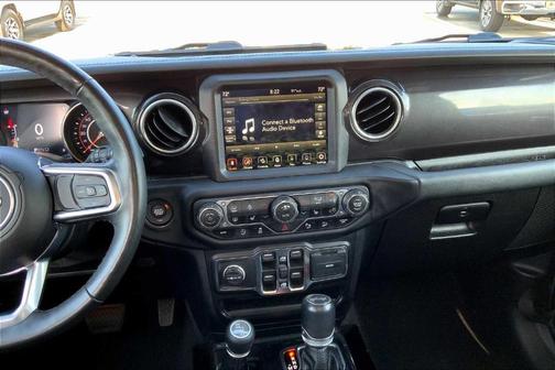 2021 Jeep Wrangler Unlimited Sahara Altitude
