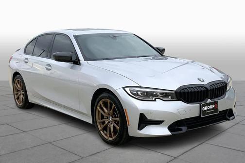 2019 BMW 330 i