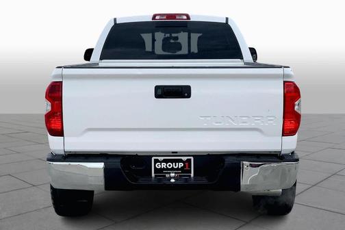 2016 Toyota Tundra SR5