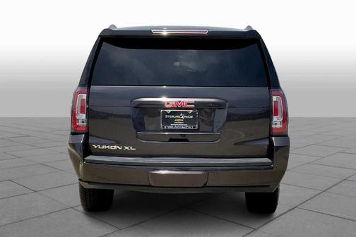 2017 GMC Yukon XL SLE