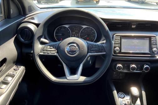 2020 Nissan Kicks S