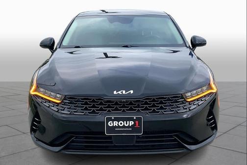 Ebony Black 2022 Kia K5 EX