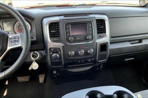 2024 RAM 1500 Classic SLT