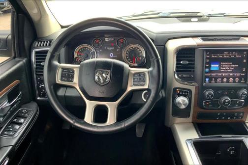 2014 RAM 1500 Laramie