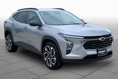 Sterling Gray Metallic 2025 Chevrolet Trax 2RS