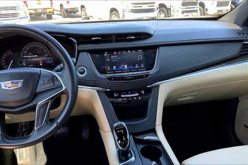 2018 Cadillac XT5 Base