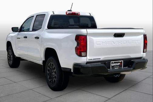 GAZ/SUMMIT WHIT 2026 Chevrolet Colorado WT