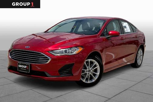 2020 Ford Fusion SE