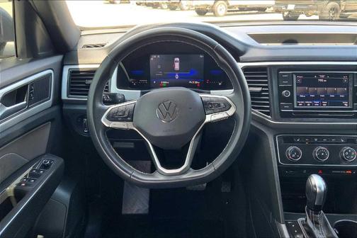 2022 Volkswagen Atlas Cross Sport 2.0T SE
