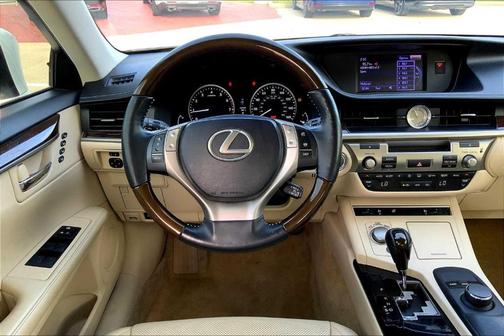 2014 Lexus ES 350 Base