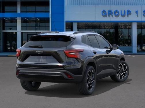 Black 2026 Chevrolet Trax 2RS