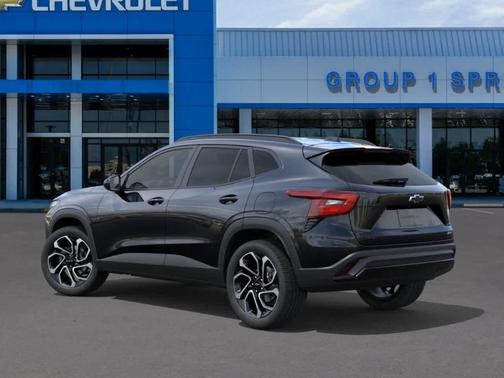 Black 2026 Chevrolet Trax 2RS